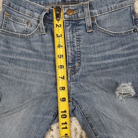 Madewell Sz 25 9" High Rise Skinny Distressed Raw Hem Light Wash Stretch Jeans - Picture 4 of 14